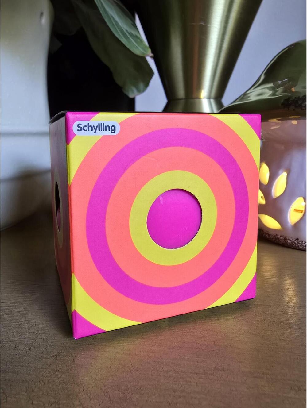 NIB Schylling Needoh Color Change Glob - PINK